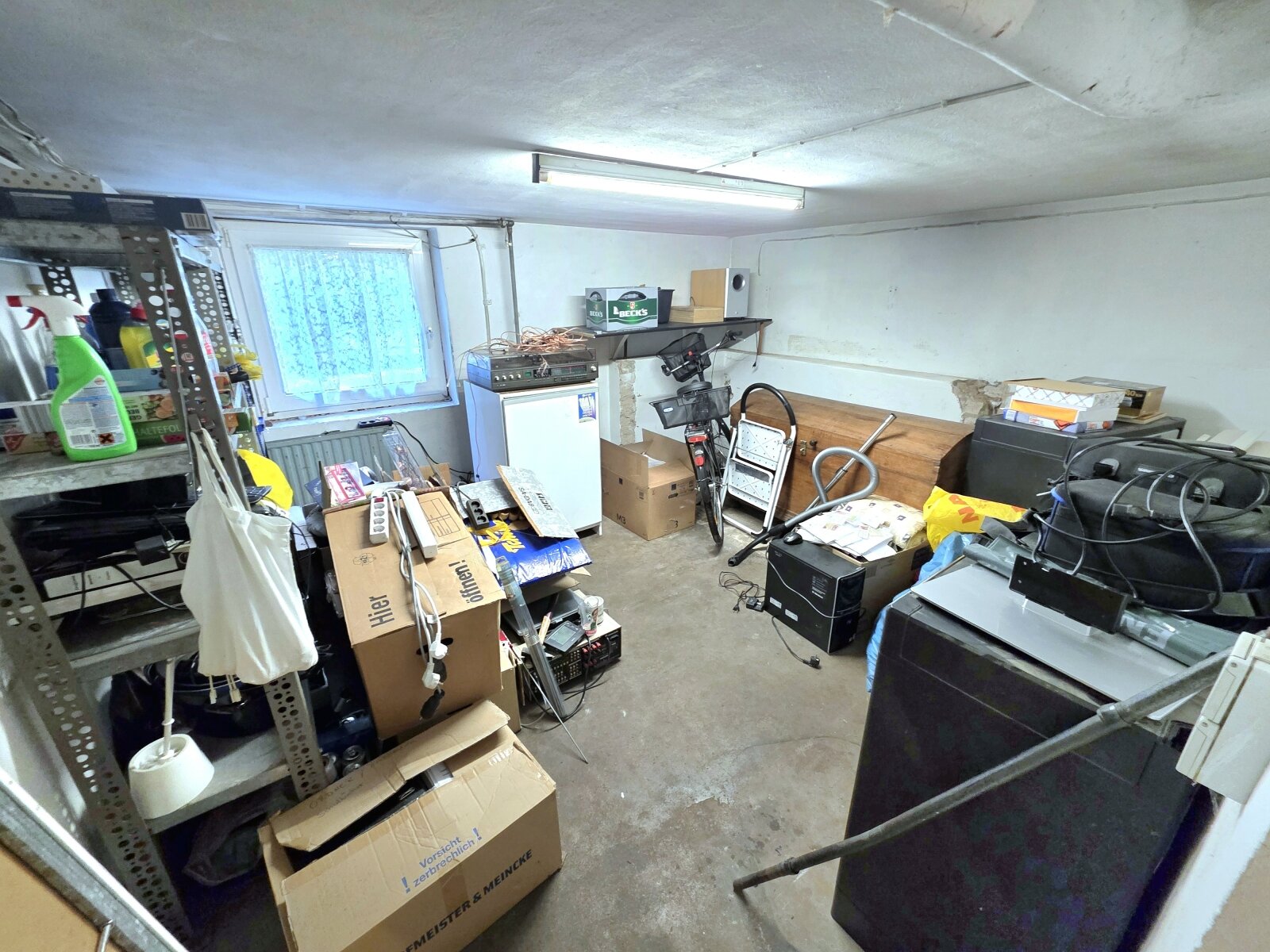 *Lilienthal-Zentrum***gepflegtes EFH mit 3 Garagen