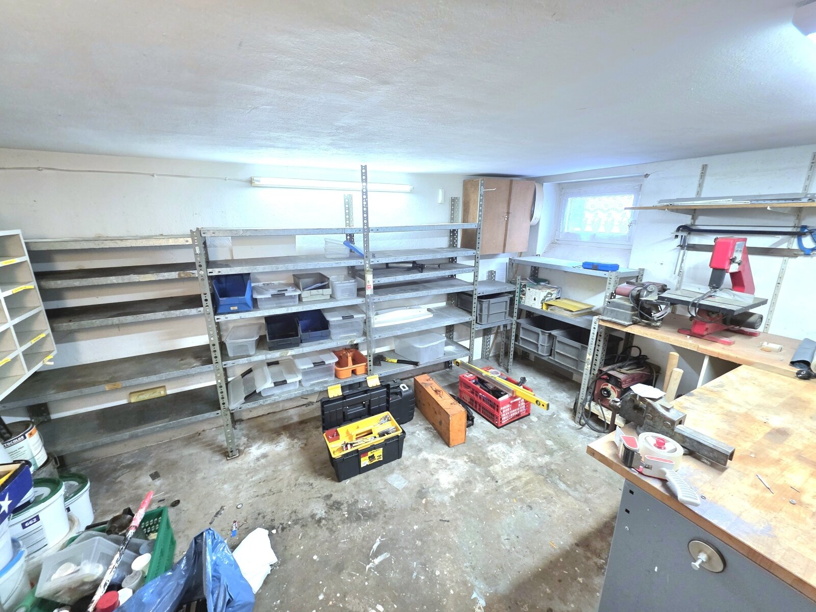 *Lilienthal-Zentrum***gepflegtes EFH mit 3 Garagen