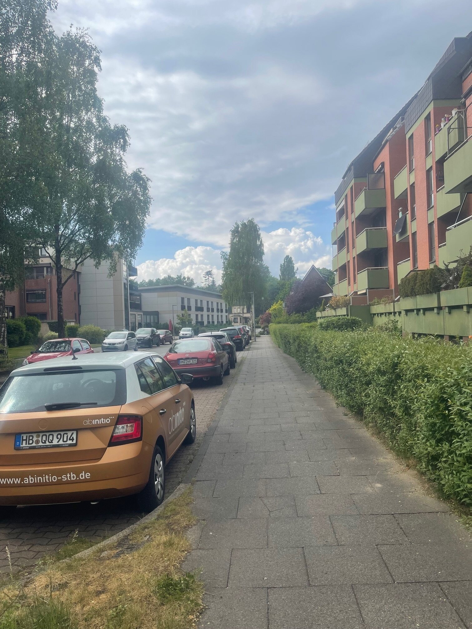 ***Burg-Grambke***helle 2 Zi. Whg. mit Balkon und Stellplatz