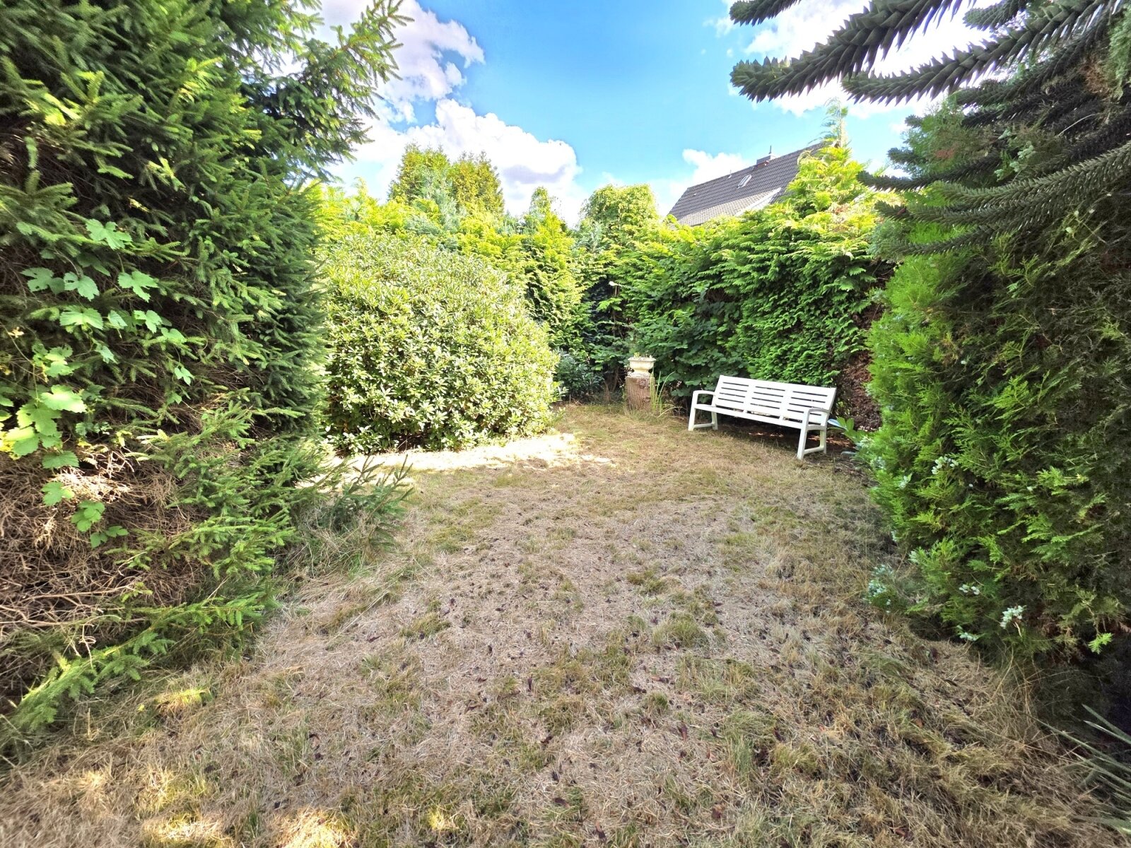 ***Bremen-Vahr, 2 Doppelhaushälfte nebeneinander mit 2 Garagen in Toplage