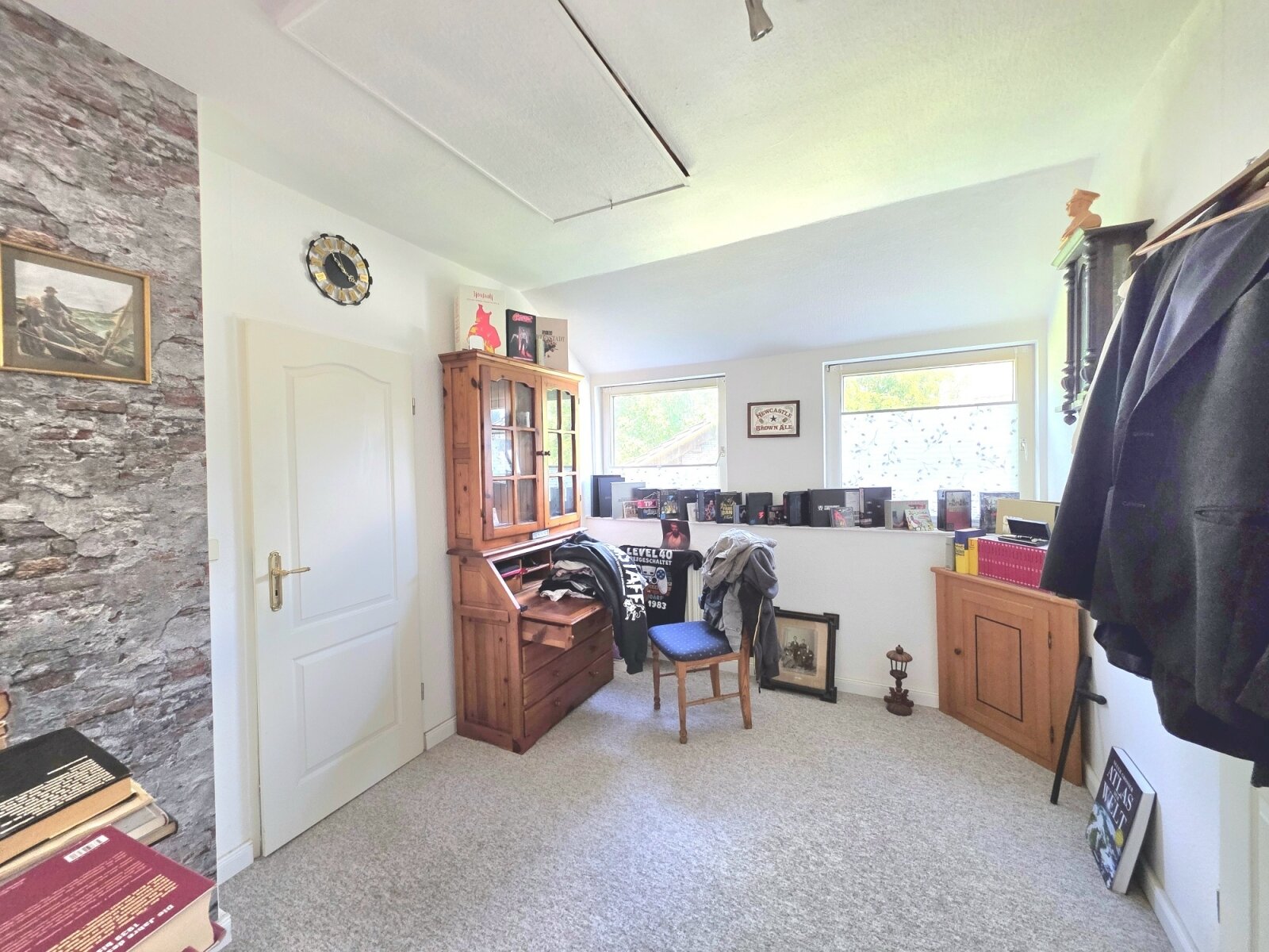 ***Bremen-Vahr, 2 Doppelhaushälfte nebeneinander mit 2 Garagen in Toplage